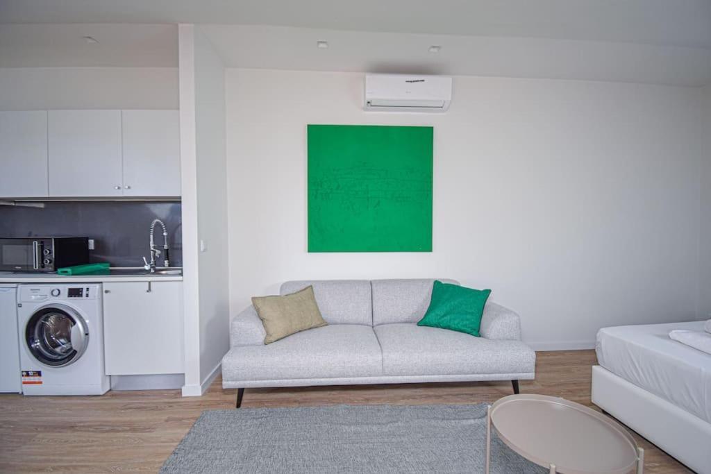 Stylish Lisbon Apartment Central Exterior photo
